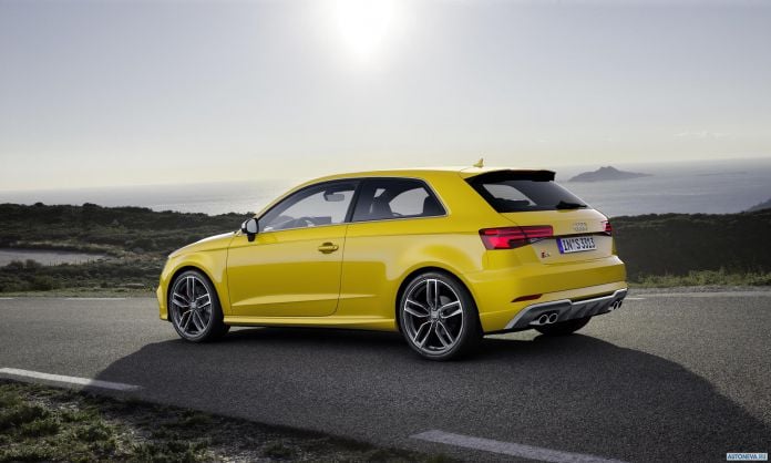 2016 Audi S3 - фотография 2 из 10