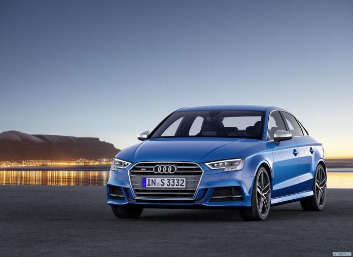 2016 Audi S3 Sedan - фотография 1 из 11