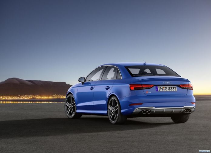 2016 Audi S3 Sedan - фотография 3 из 11