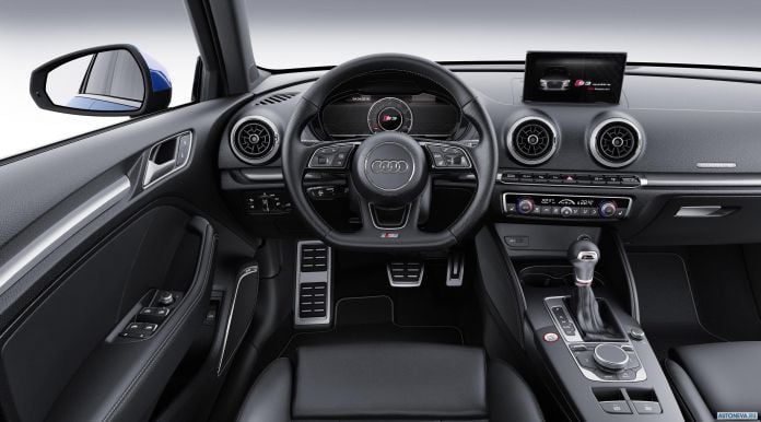 2016 Audi S3 Sedan - фотография 9 из 11
