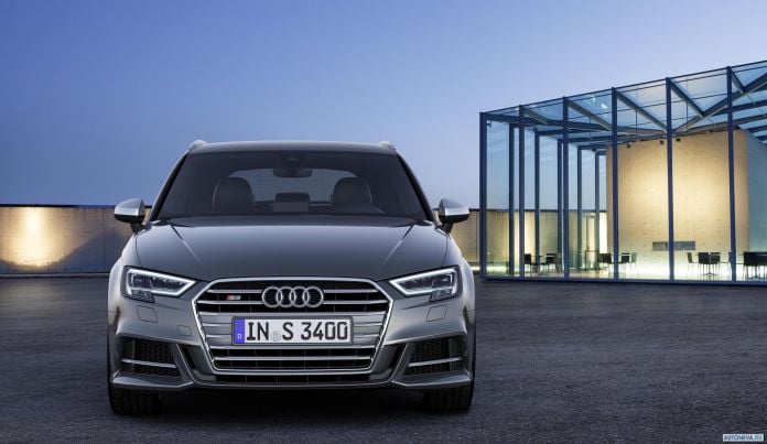2016 Audi S3 Sportback - фотография 9 из 13