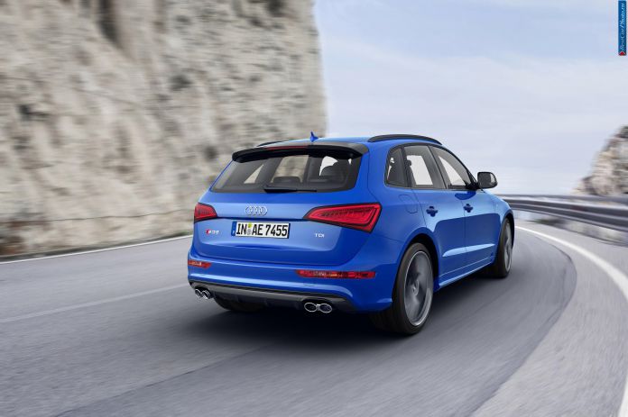 2016 Audi SQ5 TDI - фотография 2 из 14