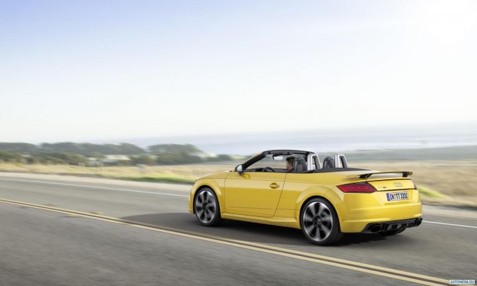 2016 Audi TT RS Roadster - фотография 14 из 41
