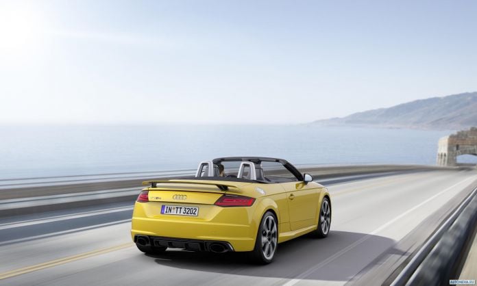 2016 Audi TT RS Roadster - фотография 15 из 41