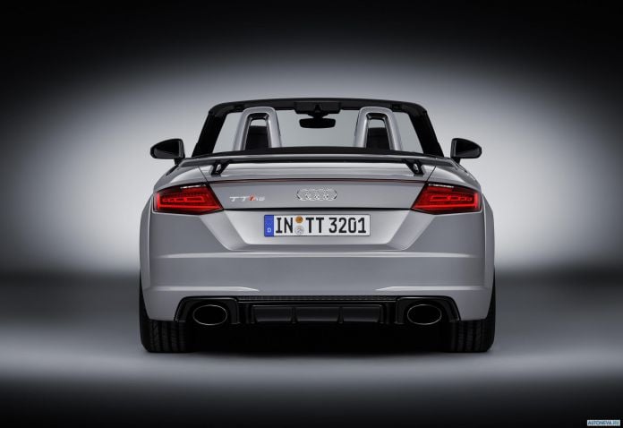 2016 Audi TT RS Roadster - фотография 30 из 41
