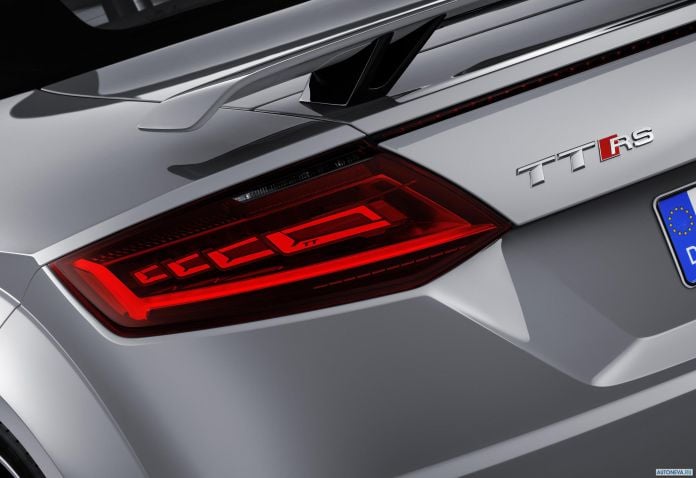 2016 Audi TT RS Roadster - фотография 32 из 41