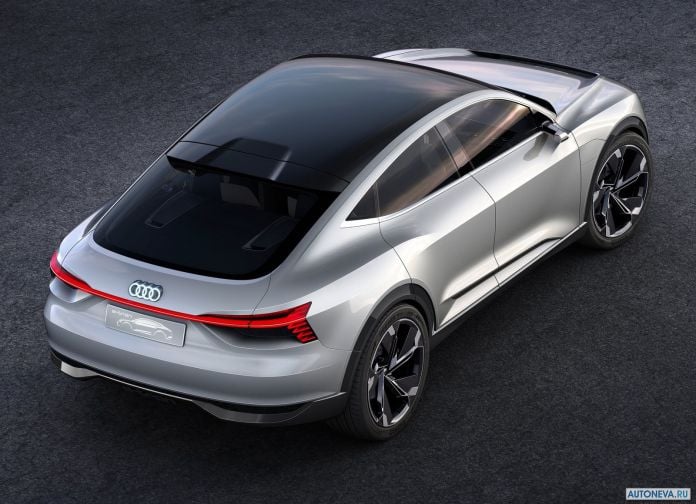 2017 Audi e-tron Sportback Concept - фотография 3 из 12