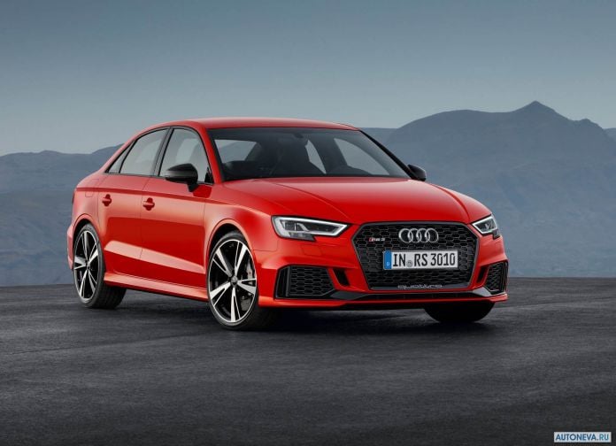 2017 Audi RS3 Sedan - фотография 1 из 26