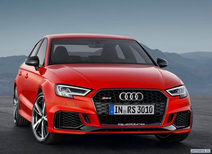 2017 Audi RS3 Sedan - фотография 2 из 26