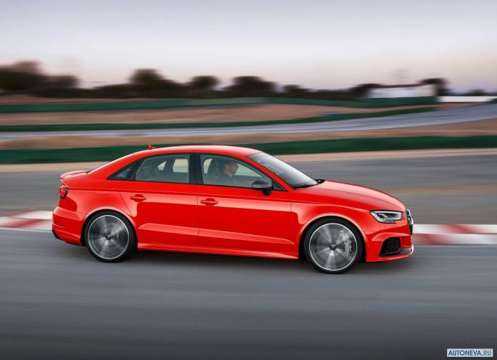 2017 Audi RS3 Sedan - фотография 5 из 26