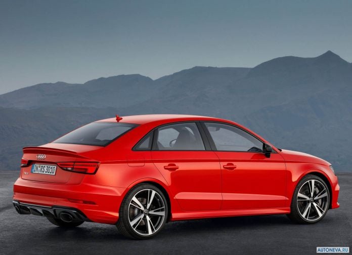 2017 Audi RS3 Sedan - фотография 6 из 26