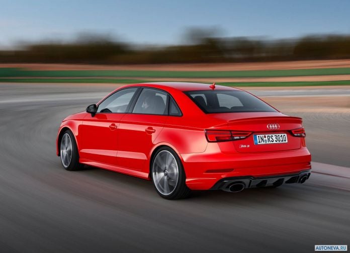 2017 Audi RS3 Sedan - фотография 7 из 26