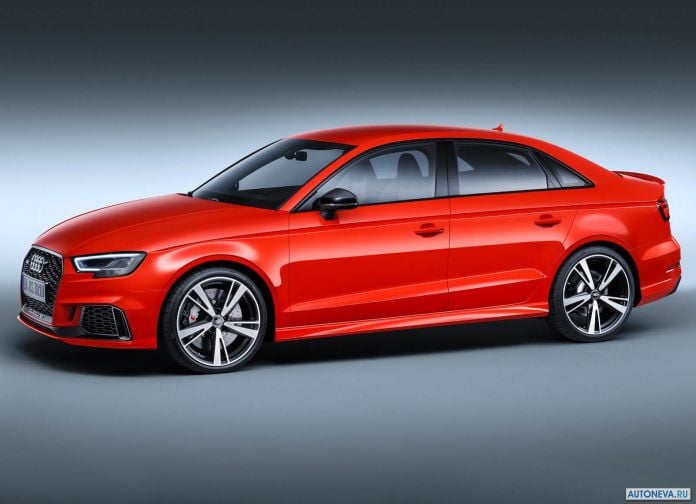 2017 Audi RS3 Sedan - фотография 11 из 26