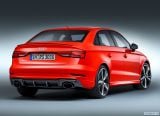 audi_2017_rs3_sedan_012.jpg