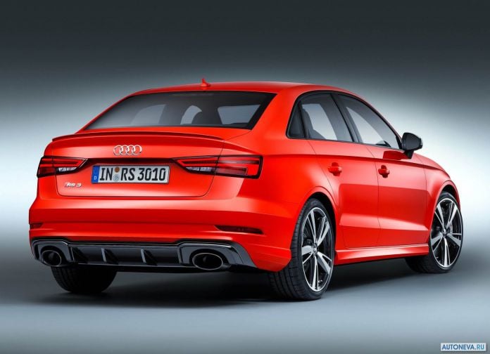 2017 Audi RS3 Sedan - фотография 12 из 26