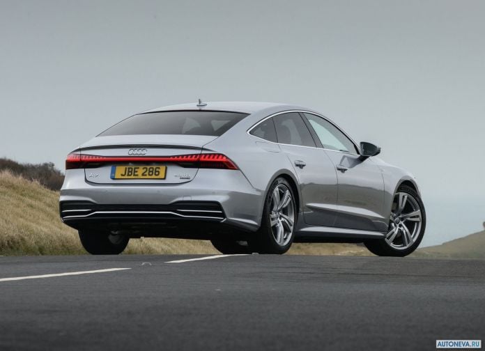 2018 Audi A7 Sportback UK-version - фотография 11 из 64