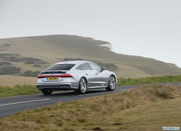 2018 Audi A7 Sportback UK-version - фотография 29 из 64