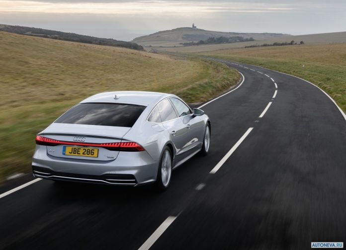 2018 Audi A7 Sportback UK-version - фотография 30 из 64
