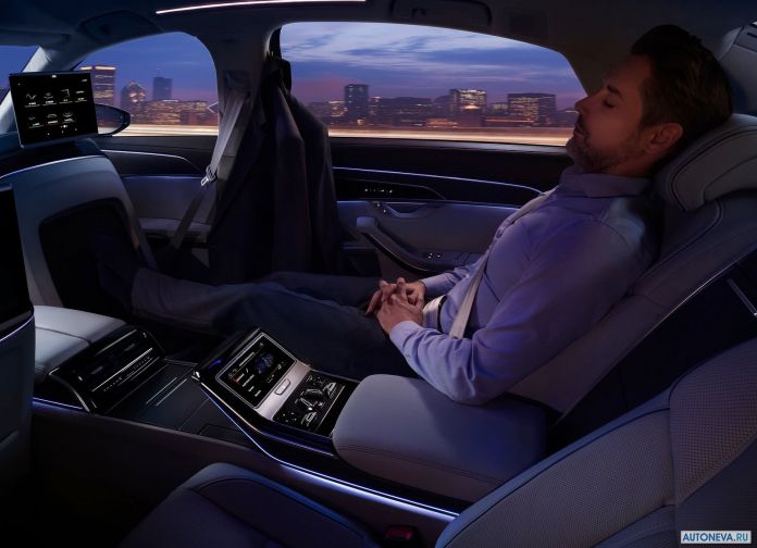 2018 Audi A8 L - фотография 77 из 133