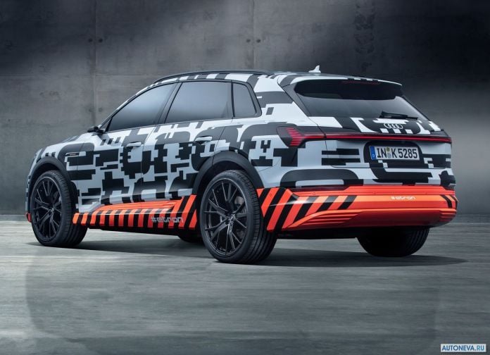 2018 Audi E-tron Concept - фотография 3 из 7