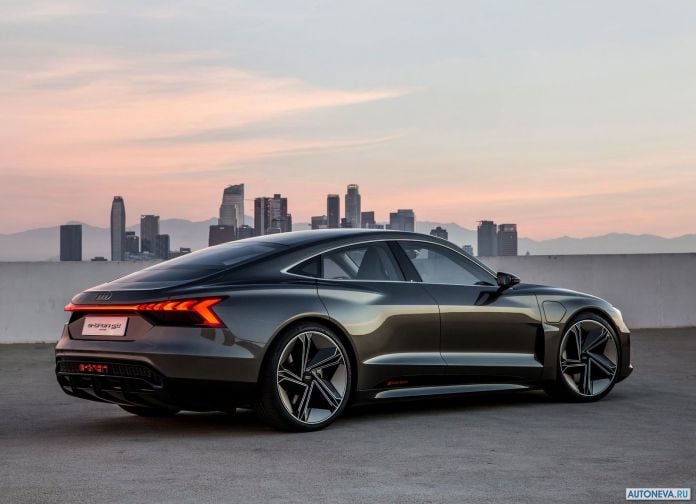 2018 Audi e-tron GT Concept - фотография 16 из 54