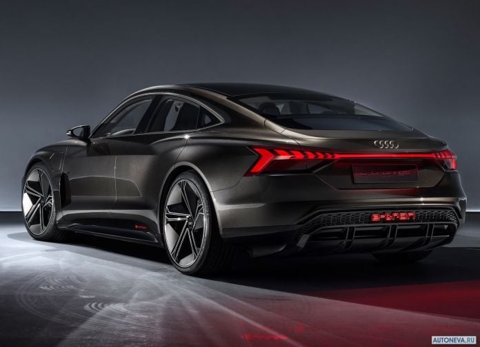 2018 Audi e-tron GT Concept - фотография 21 из 54