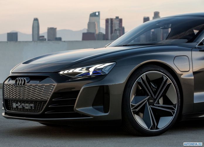 2018 Audi e-tron GT Concept - фотография 34 из 54