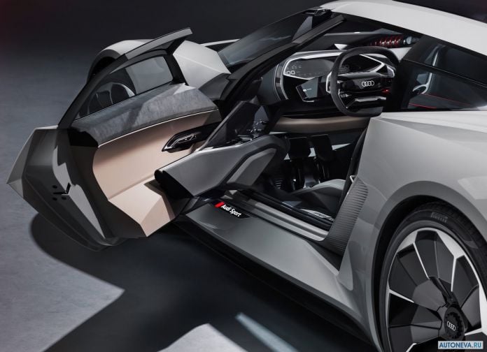 2018 Audi PB18 e-tron Concept - фотография 23 из 36