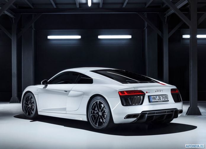 2018 Audi R8 V10 RWS - фотография 55 из 143