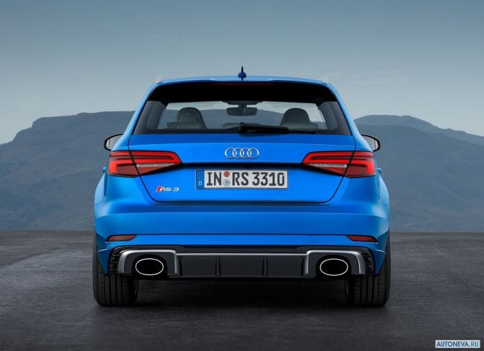 2018 Audi RS3 Sportback - фотография 10 из 16