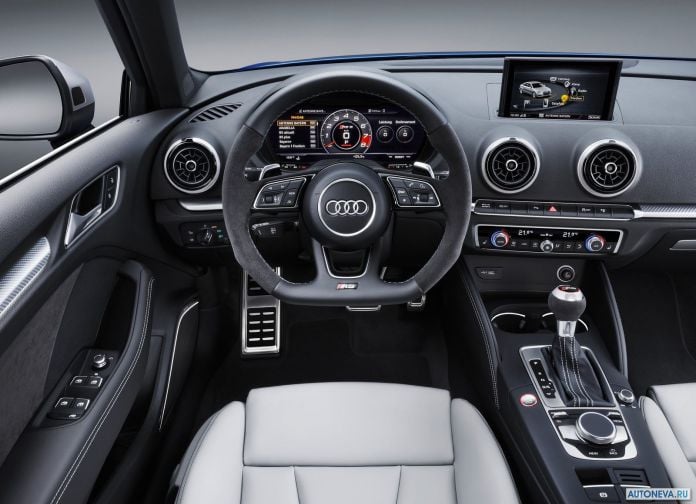 2018 Audi RS3 Sportback - фотография 14 из 16