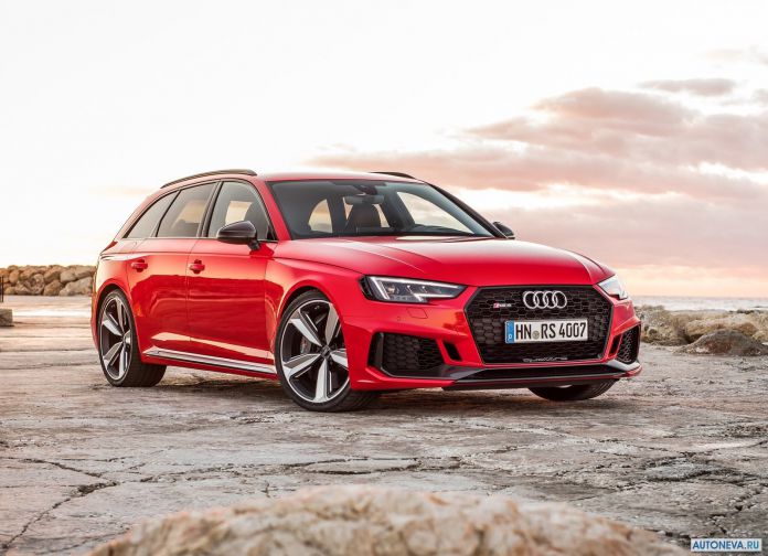 2018 Audi RS4 Avant - фотография 1 из 227