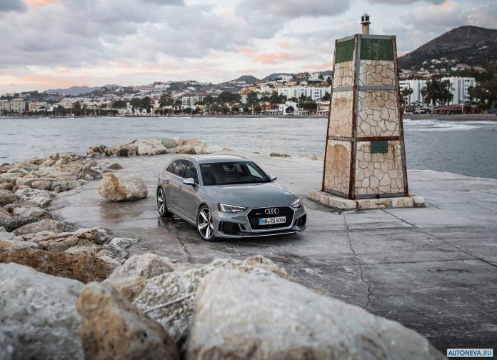 2018 Audi RS4 Avant - фотография 15 из 227