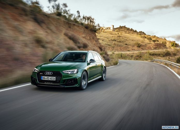 2018 Audi RS4 Avant - фотография 44 из 227