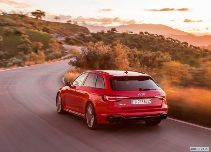 2018 Audi RS4 Avant - фотография 81 из 227