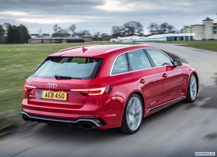 2018 Audi RS4 Avant - фотография 84 из 227