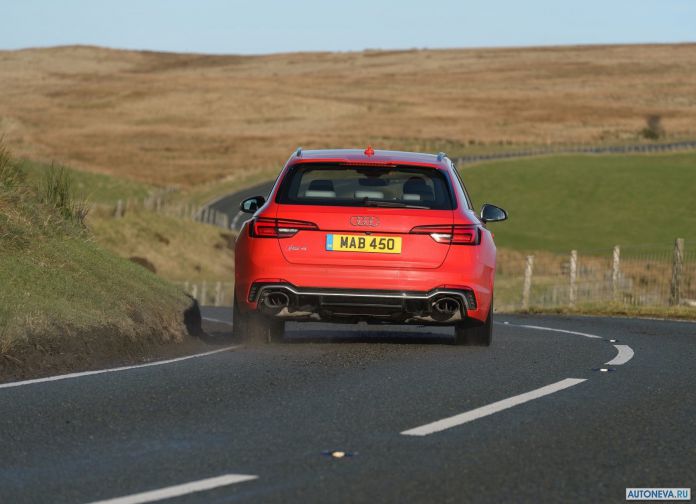 2018 Audi RS4 Avant - фотография 108 из 227