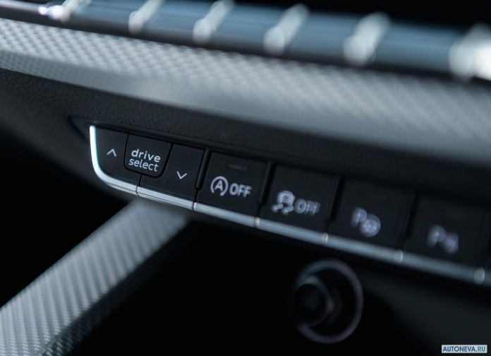 2018 Audi RS4 Avant - фотография 145 из 227