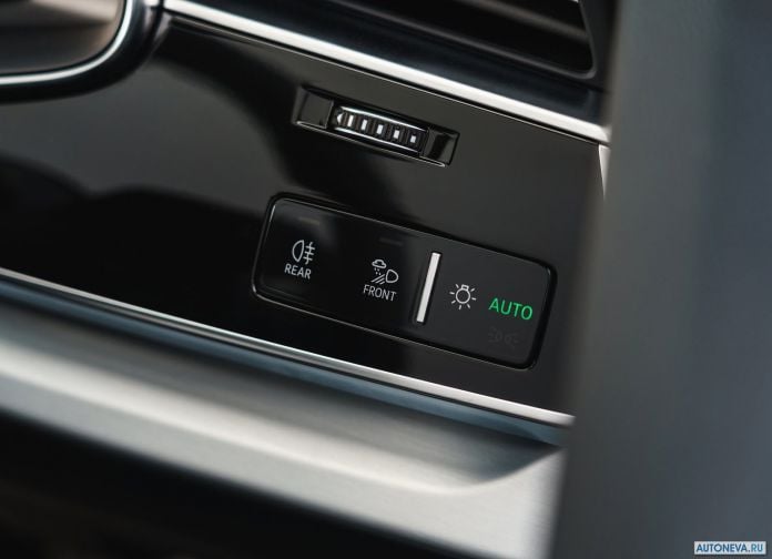 2019 Audi Q8 UK version - фотография 84 из 127