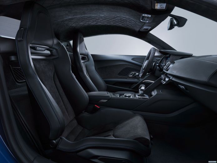 2019 Audi R8 V10 Performance - фотография 34 из 40