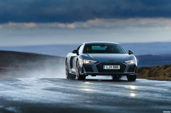 2019 Audi R8 V10 Performance UK - фотография 2 из 40