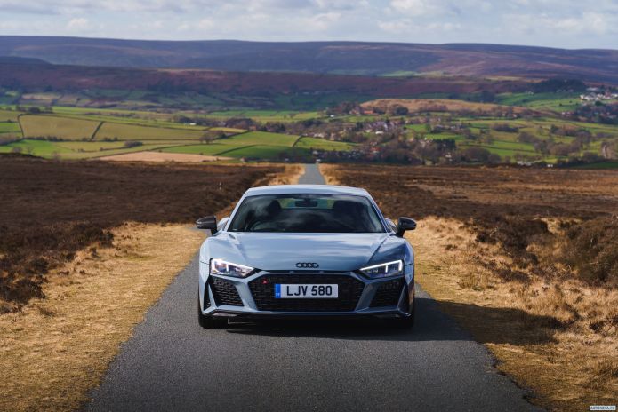 2019 Audi R8 V10 Performance UK - фотография 4 из 40