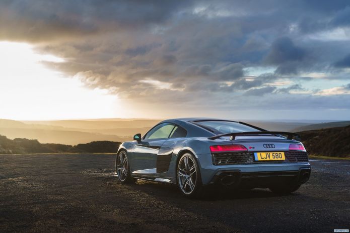 2019 Audi R8 V10 Performance UK - фотография 23 из 40