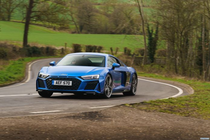 2019 Audi R8 V10 UK - фотография 7 из 40