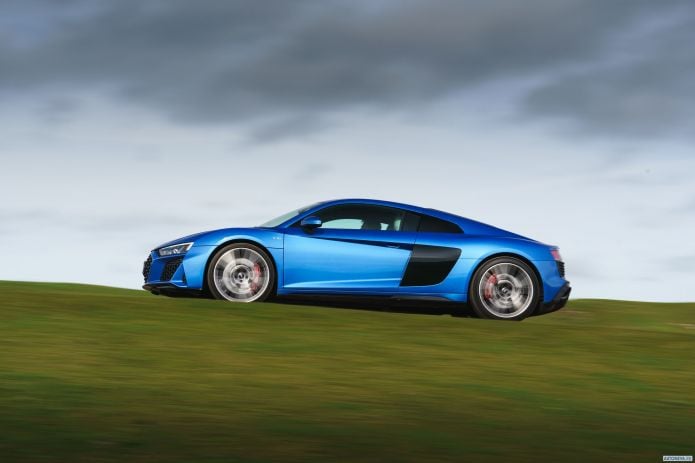 2019 Audi R8 V10 UK - фотография 14 из 40 2019 Audi R8 V10 UK - фотография 14 из 40