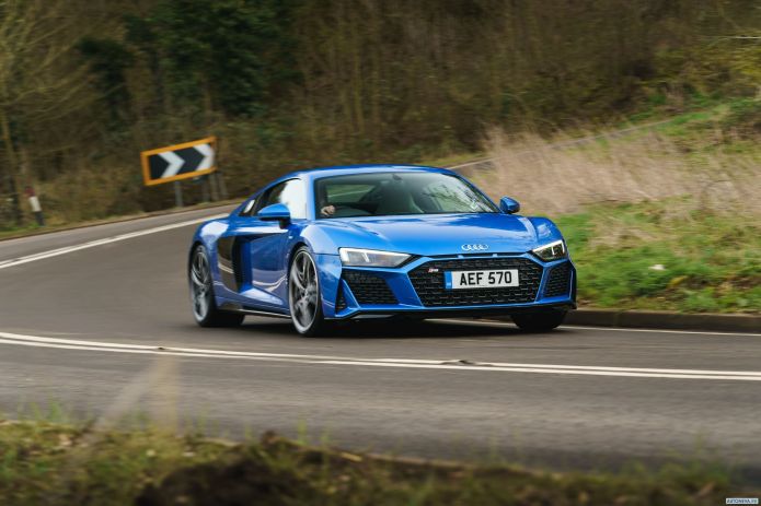 2019 Audi R8 V10 UK - фотография 16 из 40 2019 Audi R8 V10 UK - фотография 16 из 40