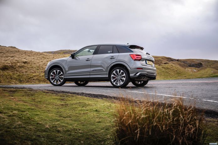 2019 Audi SQ2 UK - фотография 9 из 40
