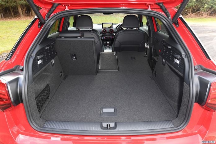 2019 Audi SQ2 UK - фотография 31 из 40