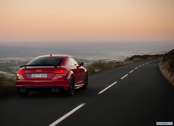 2019 Audi TTS Coupe - фотография 78 из 183
