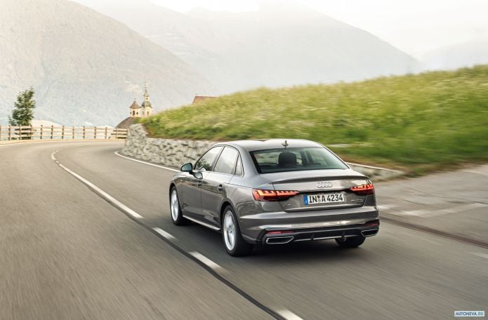 2020 Audi A4 45 TFSI Quattro S Line - фотография 12 из 25
